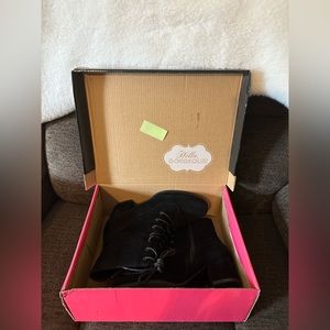 Black Charlotte Russe boots